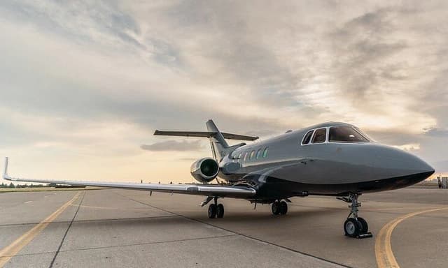 Hawker 900XP N424TJ photo 3