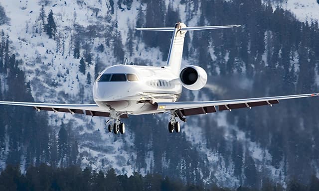 Challenger 601-3A N765WT photo 3