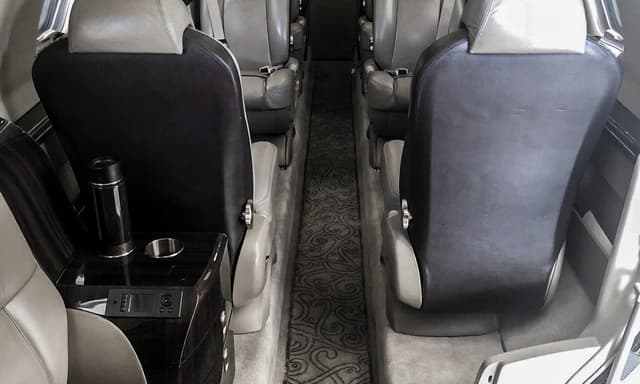 Cessna Citation CJ4 N631TJ photo 2