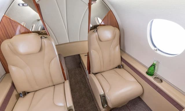 Beechcraft Premier 1A N368CS photo 5