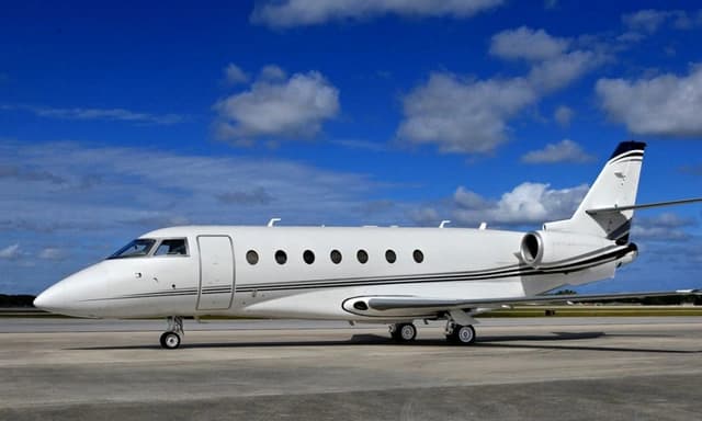 Gulfstream G200 N176QF photo 3