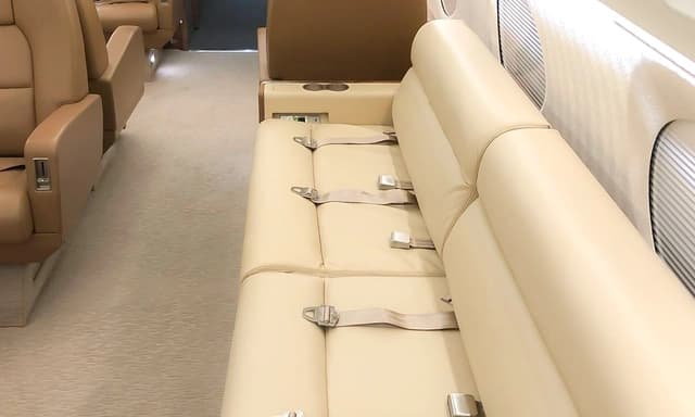 Gulfstream IV N1TD photo 3