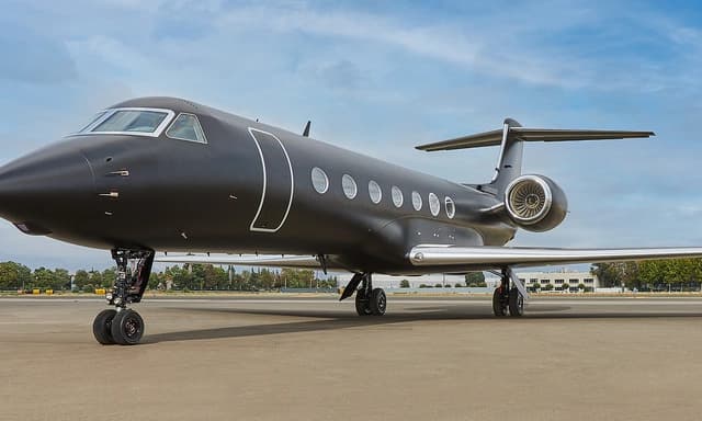 Gulfstream G550 N1969C