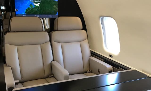 Global Express N801AD photo 4
