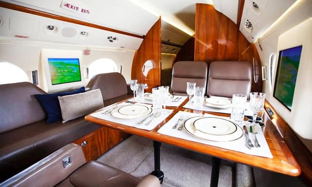 Gulfstream V N280PH photo 5