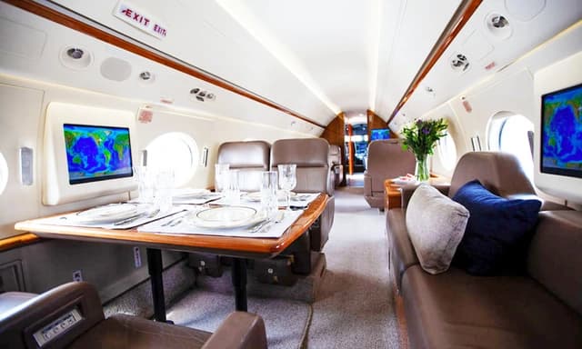 Gulfstream V N280PH photo 6