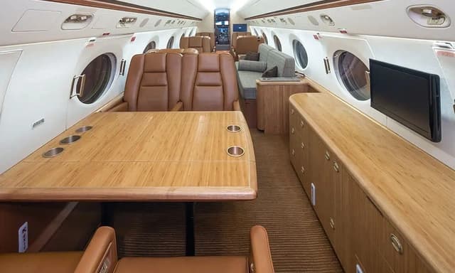Gulfstream G550 N474D photo 2