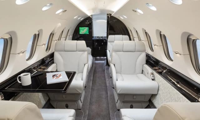 Hawker 800XP N655MD photo 2