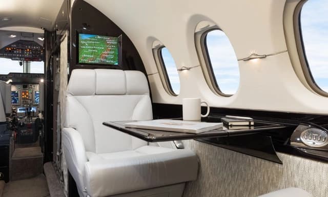 Hawker 800XP N655MD photo 4