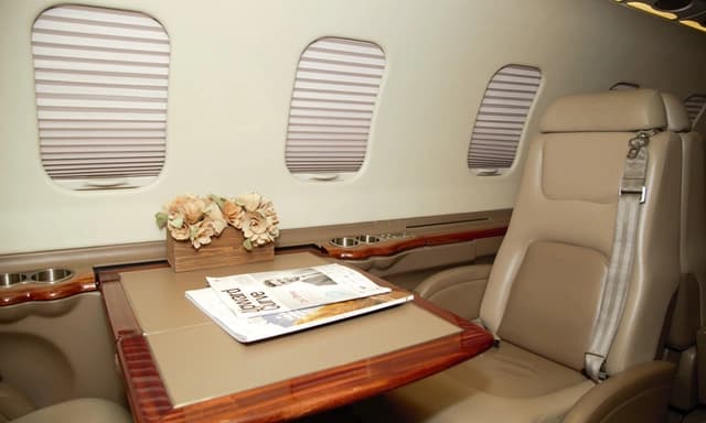 Learjet 45 N942FK photo 2