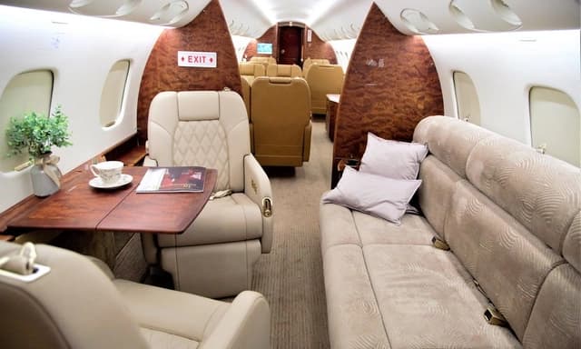 Embraer Legacy 600 N905FL photo 3