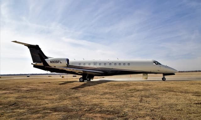Embraer Legacy 600 N905FL