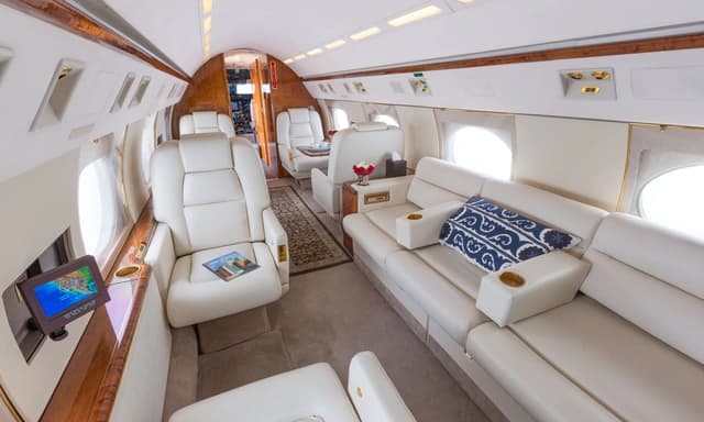 Gulfstream IV-SP N888LD photo 2