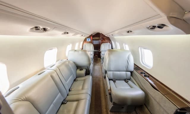 Learjet 60 N314CM photo 5
