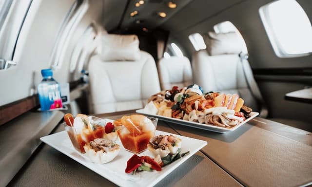 Cessna Citation CJ3 N608SG photo 3