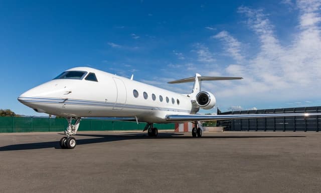 Gulfstream G550 N949FF