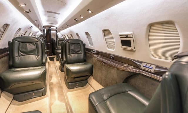 Cessna Citation X N1HS photo 2