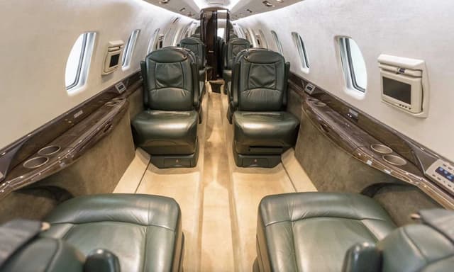 Cessna Citation X N1HS photo 3