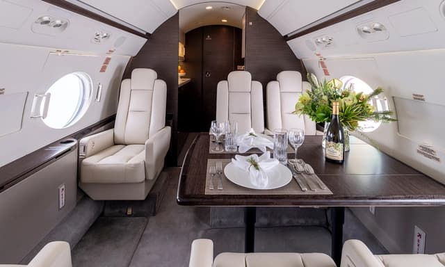 Gulfstream G550 N388GC photo 6