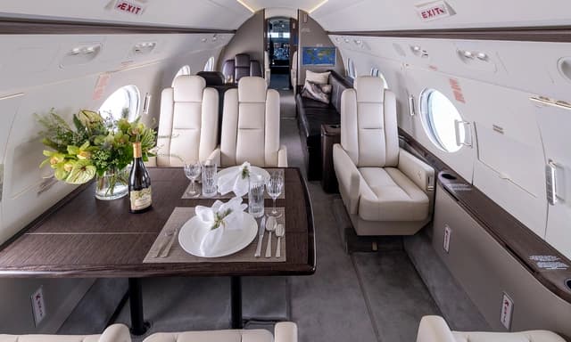 Gulfstream G550 N388GC photo 5