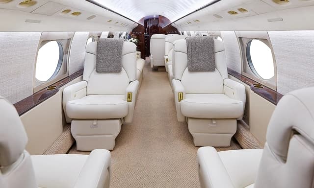 Gulfstream IV-SP N63ES photo 2