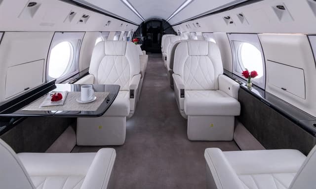 Gulfstream IV-SP N905LP photo 2