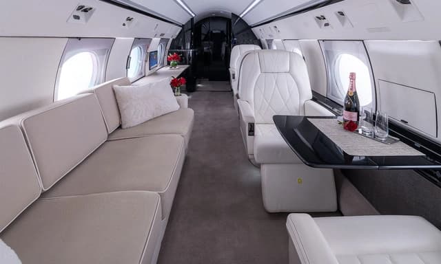 Gulfstream IV-SP N905LP photo 4