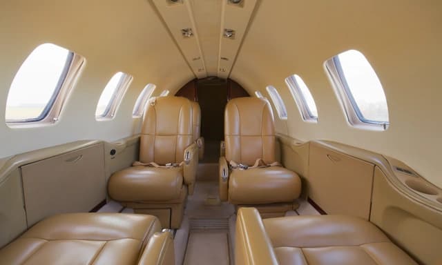 Cessna Citation Bravo N550HK photo 3
