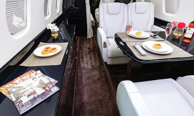 Embraer Legacy 650 N1955J photo 3