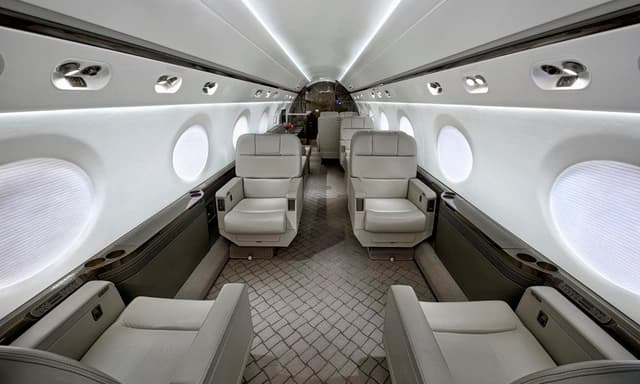 Gulfstream G450 N625BA photo 2