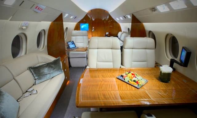 Falcon 900EX EASy N550SH photo 3