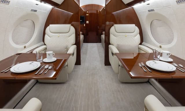 Gulfstream G650ER N889LV photo 3
