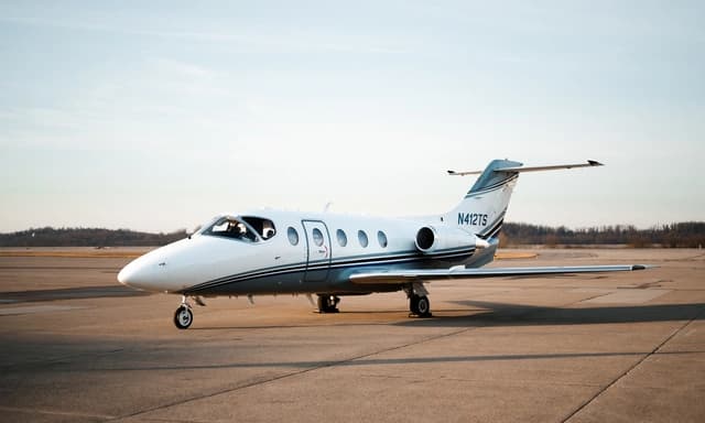 Hawker 400XP N412TS