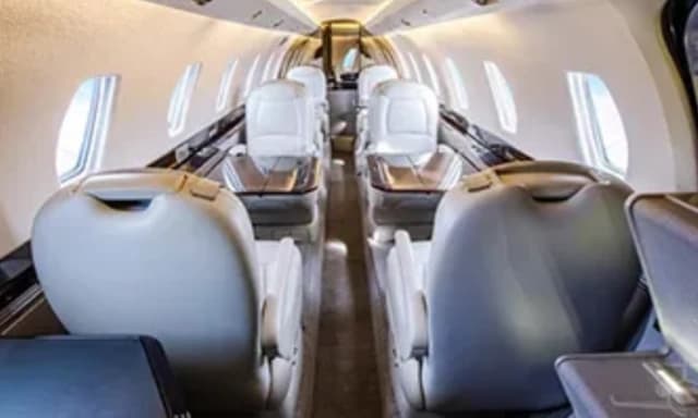 Cessna Citation X N125DZ photo 2