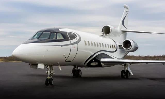 Falcon 900EX N878SL photo 6