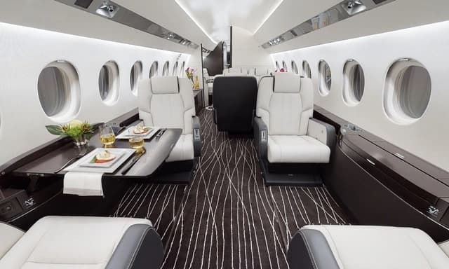 Falcon 900DX N500JJ photo 2