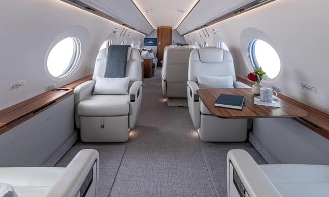 Gulfstream GVII-G500 N131YF photo 2