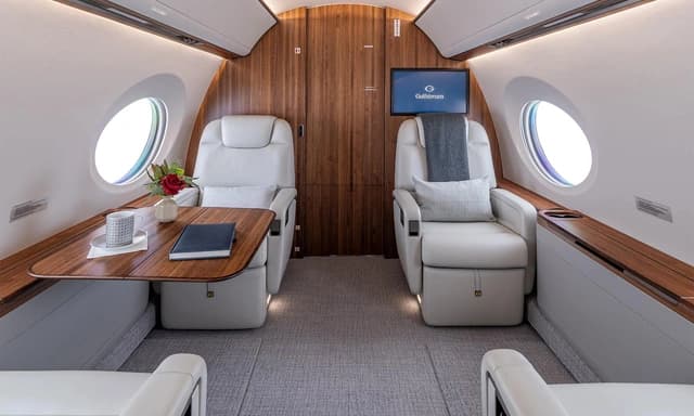 Gulfstream GVII-G500 N131YF photo 3