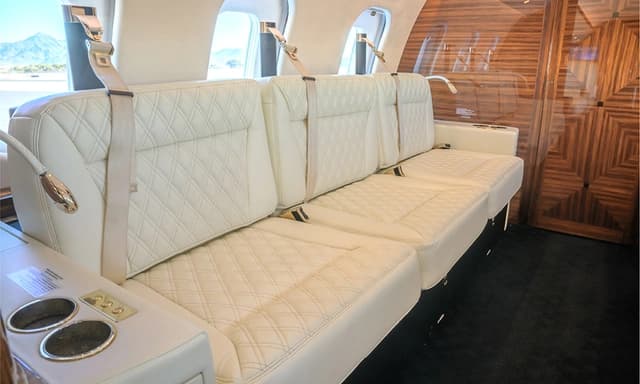Global Express XRS N372BC photo 4