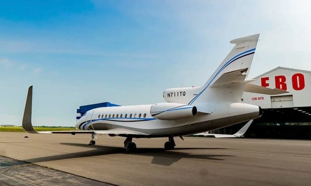 Falcon 900LX N711TQ