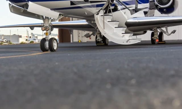Cessna Citation Longitude N720VM photo 6