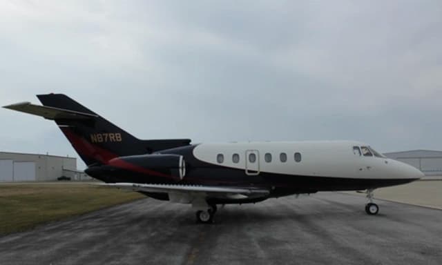 Hawker 800XP N87RB photo 3