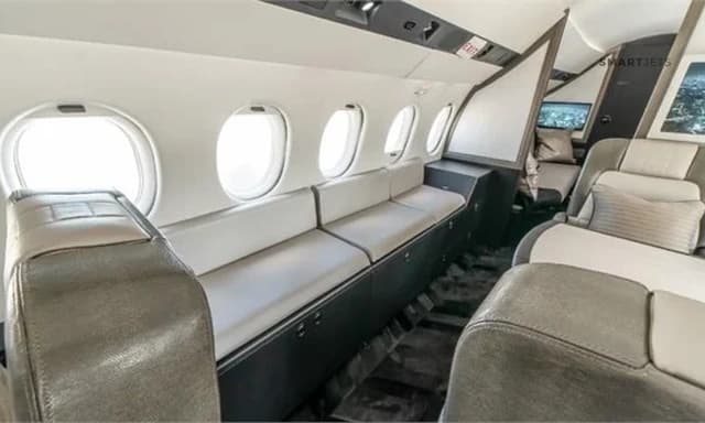 Cessna Citation CJ3 N820MJ photo 4