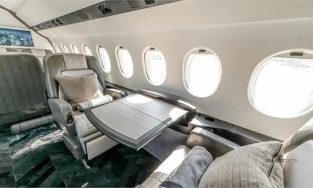 Cessna Citation CJ3 N820MJ photo 2