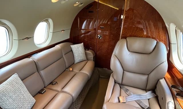 Hawker 800XP N63YM photo 6