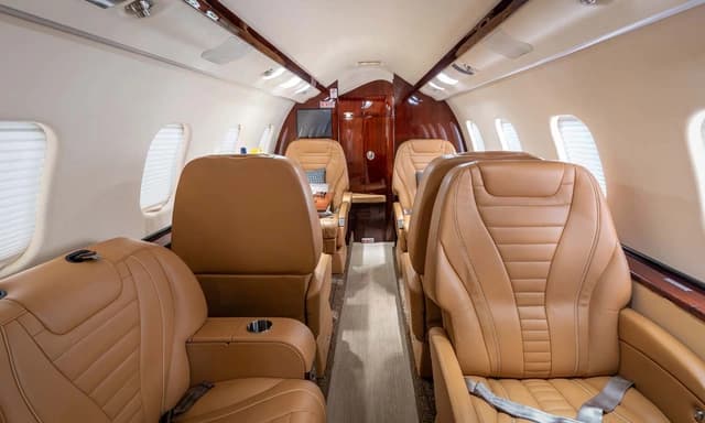 Learjet 60XR N367LJ photo 6