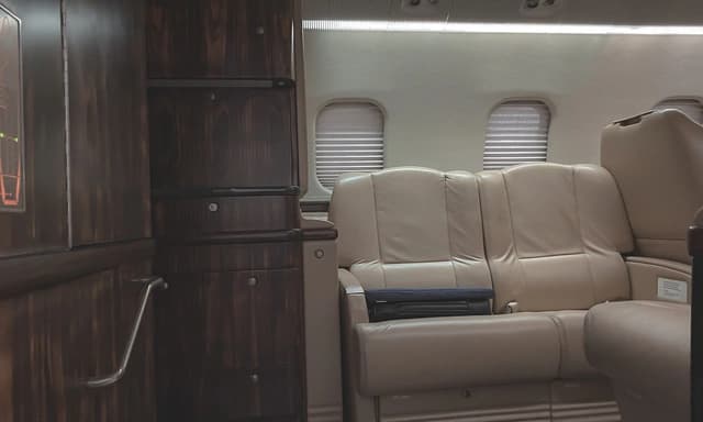 Learjet 60 N509AB photo 5