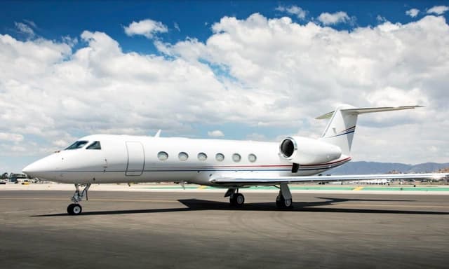 Gulfstream G450 N989KM
