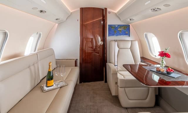 Global 6500 N70MJ photo 6