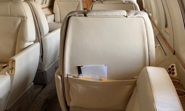 Hawker 1000 N707HD photo 2